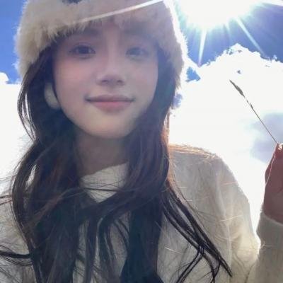 不装了，脚踹渣男后我成了全球女战神